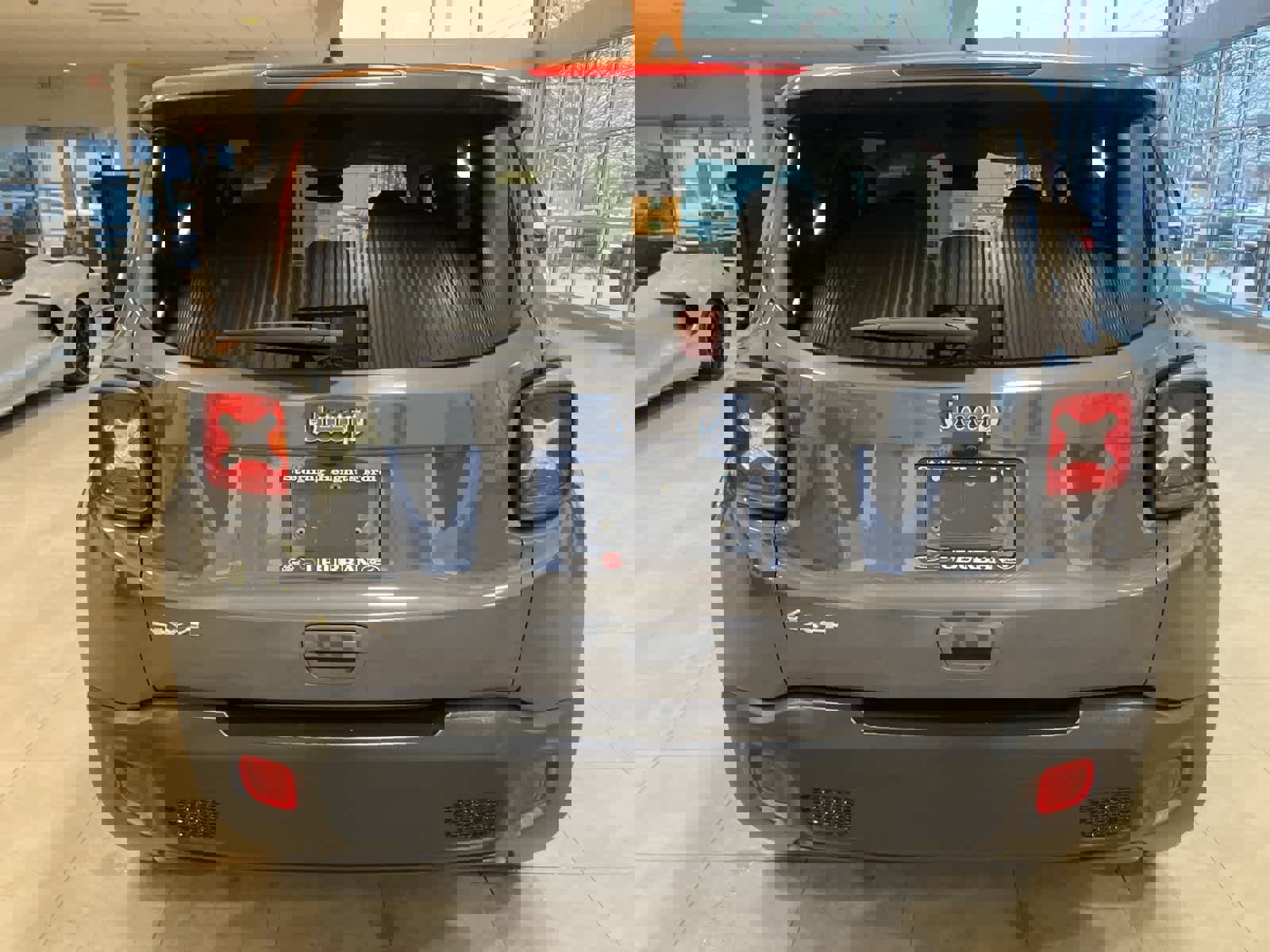 Used 2023 Jeep Renegade Latitude image 6