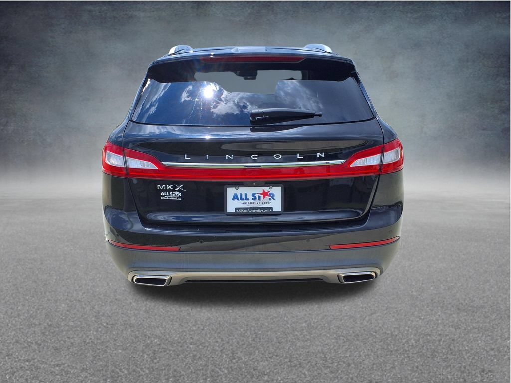 Used 2016 Lincoln MKX Reserve w/ Technology Package FWD image 8
