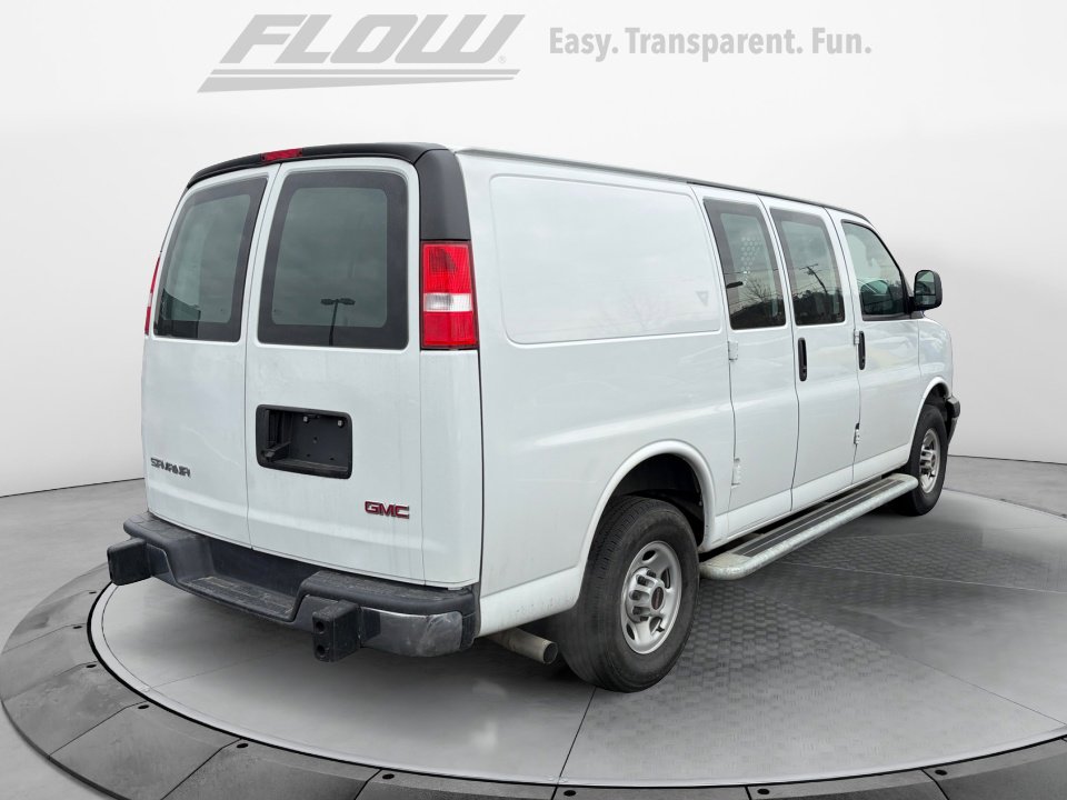 Used 2024 GMC Savana 2500 w/ Driver Convenience Package image 9
