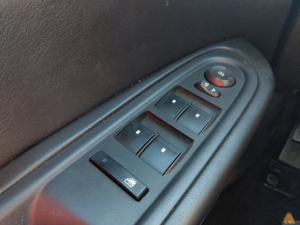 Used 2016 Chevrolet Traverse LT w/ Traveler's Package image 27