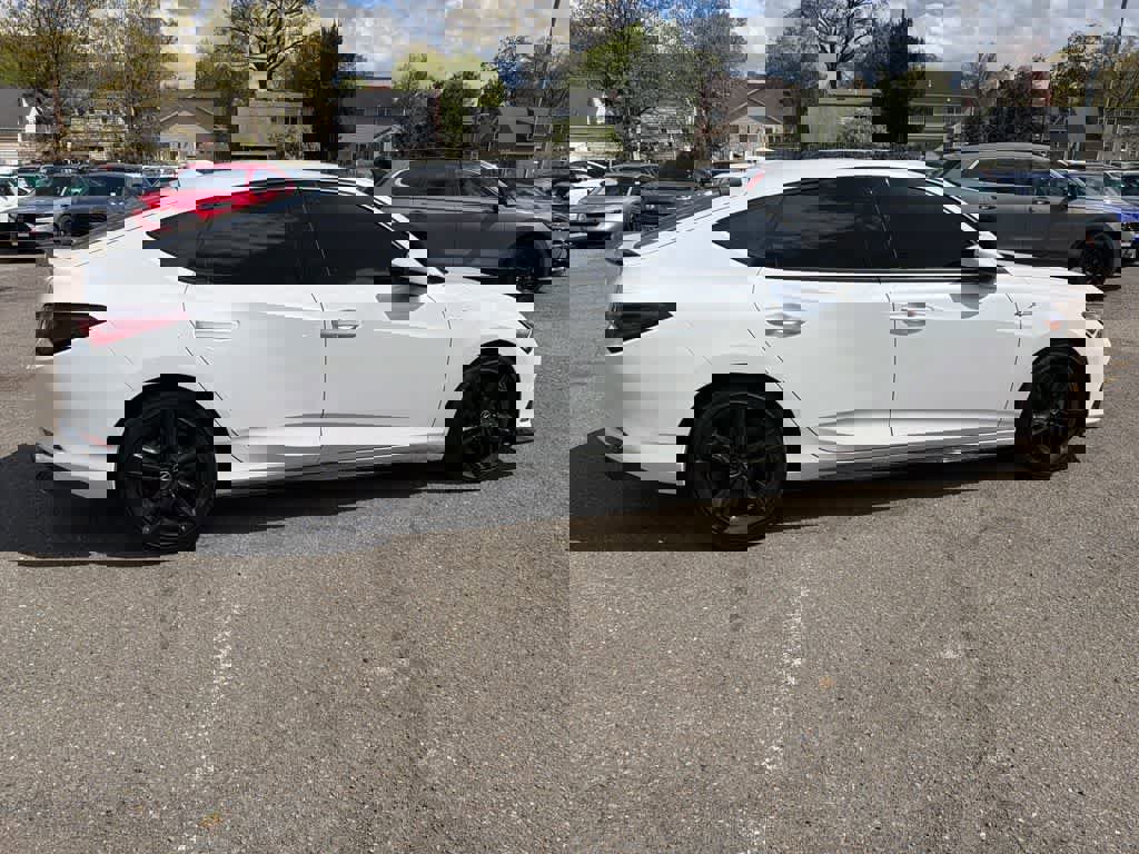 Used 2026 Acura Integra A-Spec FWD image 8