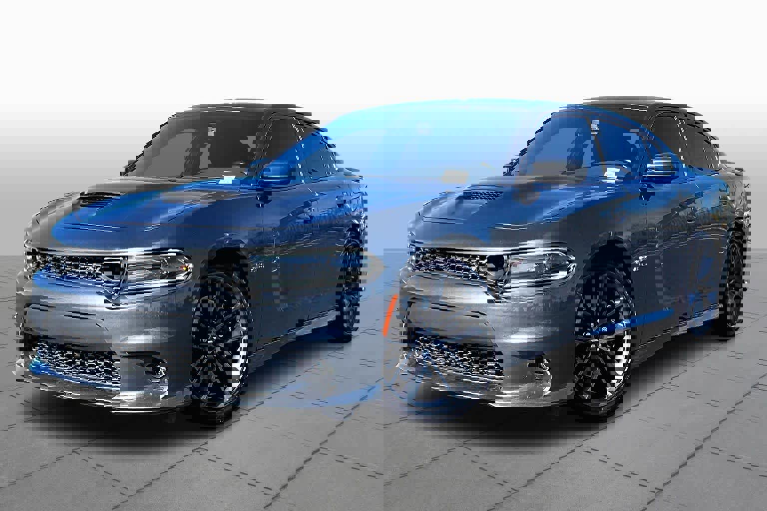 Used 2019 Dodge Charger Scat Pack image 2