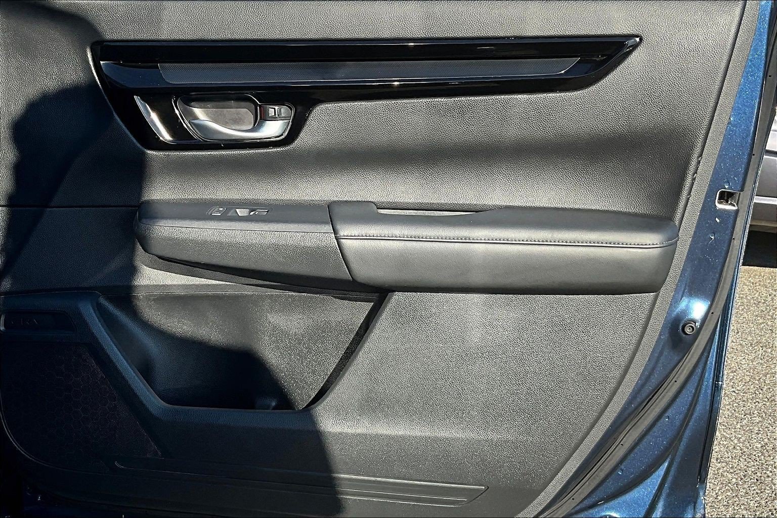 Used 2024 Honda CR-V EX-L image 19
