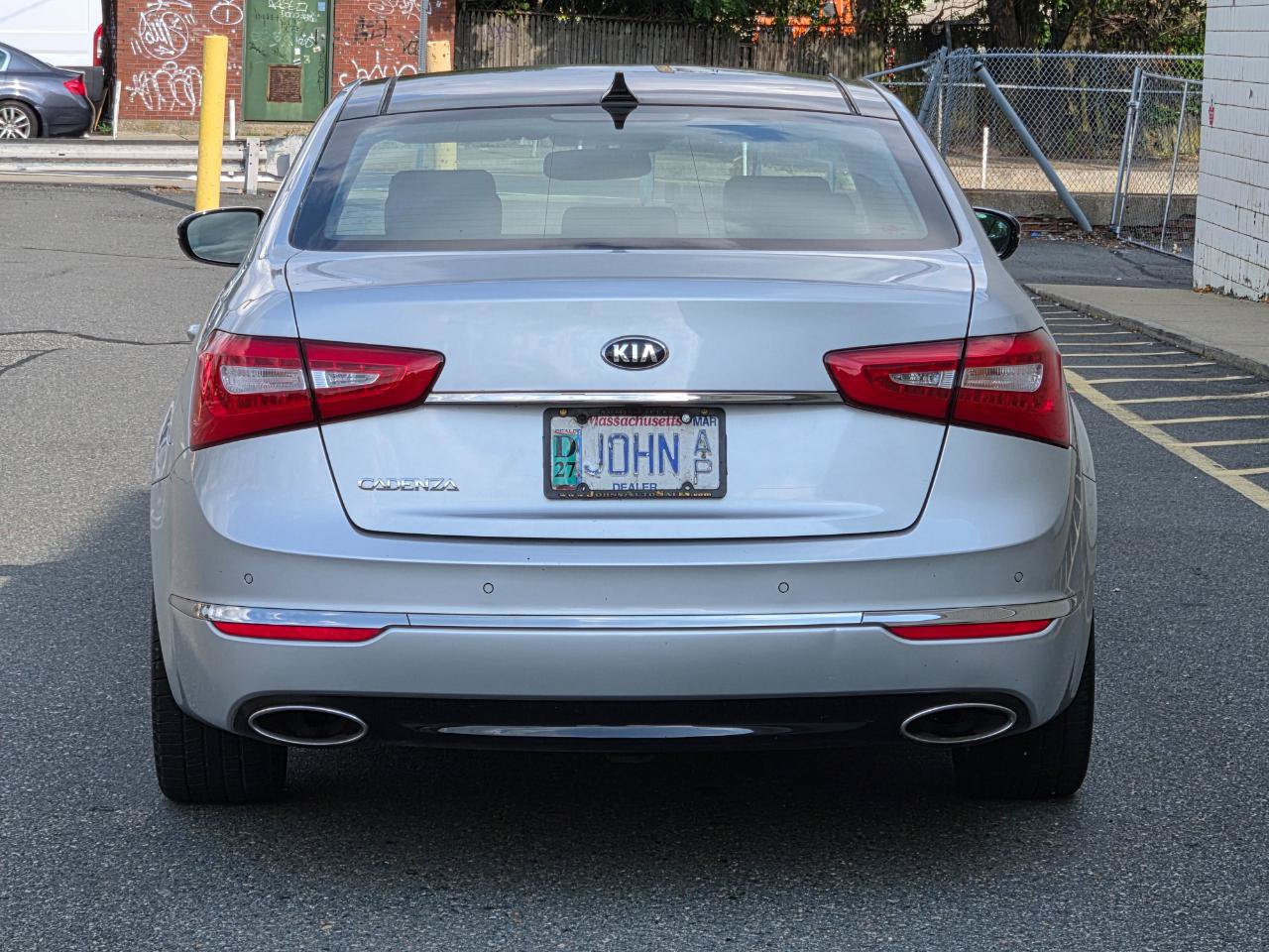 Used 2016 Kia Cadenza Premium FWD image 7