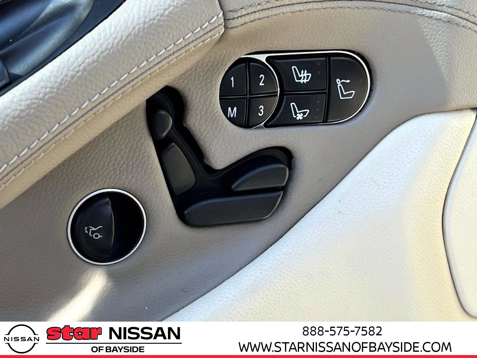 Used 2009 Mercedes-Benz SL 550 image 16