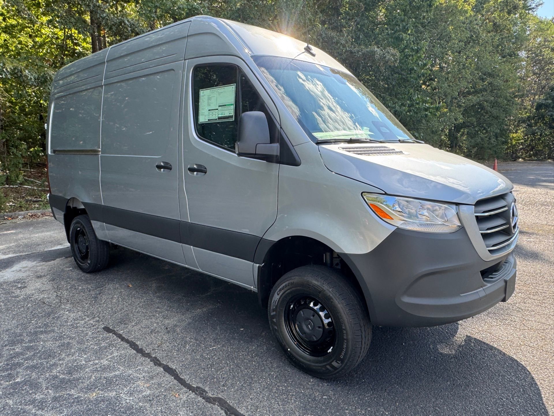 New 2025 Mercedes-Benz Sprinter 2500