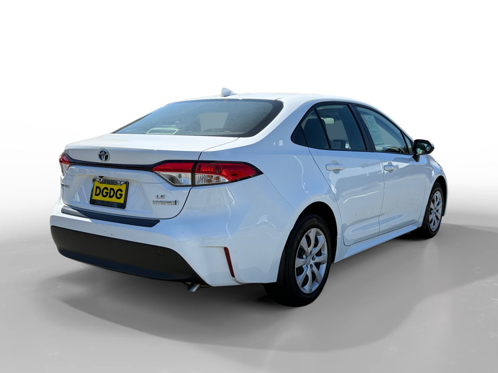 Used 2024 Toyota Corolla LE FWD image 5