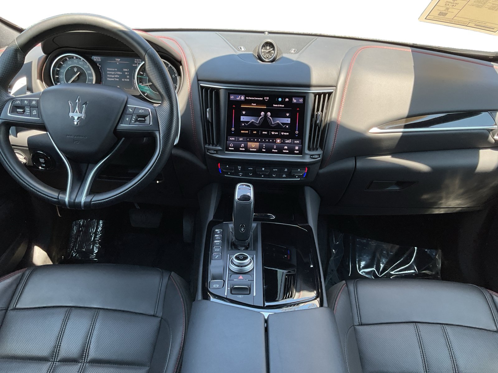 Used 2024 Maserati Levante GT Ultima AWD/4WD image 10