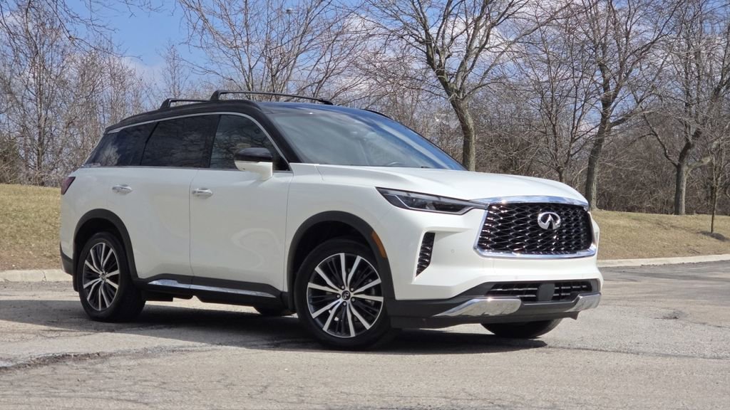 Used 2022 INFINITI QX60 Autograph w/ Cargo Package image 2