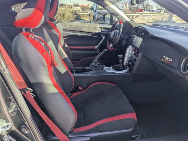 Used 2019 Toyota 86 TRD SE image 26