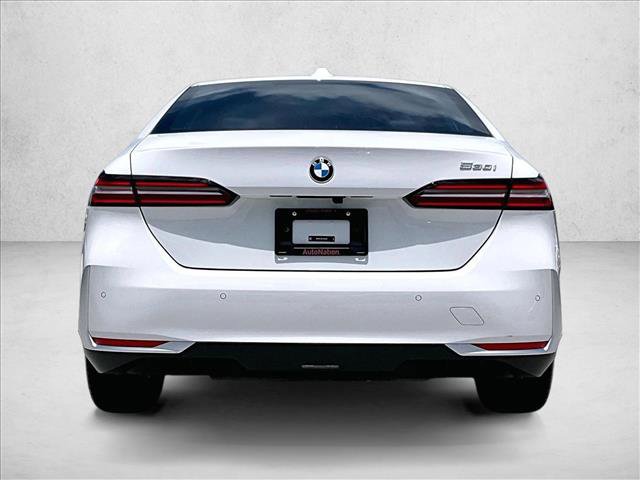 Used 2026 BMW 530i RWD image 4