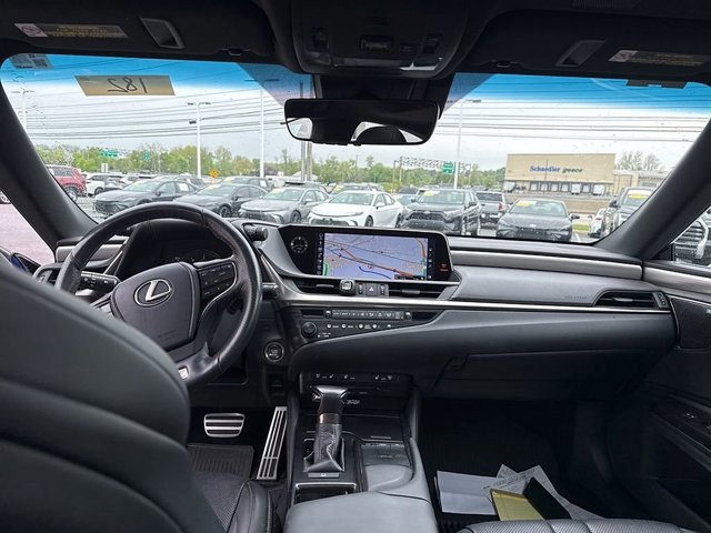 Used 2019 Lexus ES 350 F Sport w/ Accessory Package 2 FWD image 18