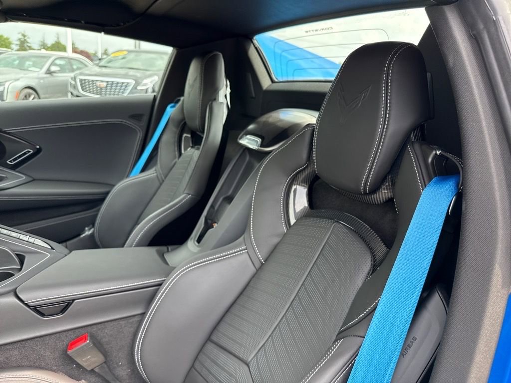 New 2025 Chevrolet Corvette E-Ray image 15