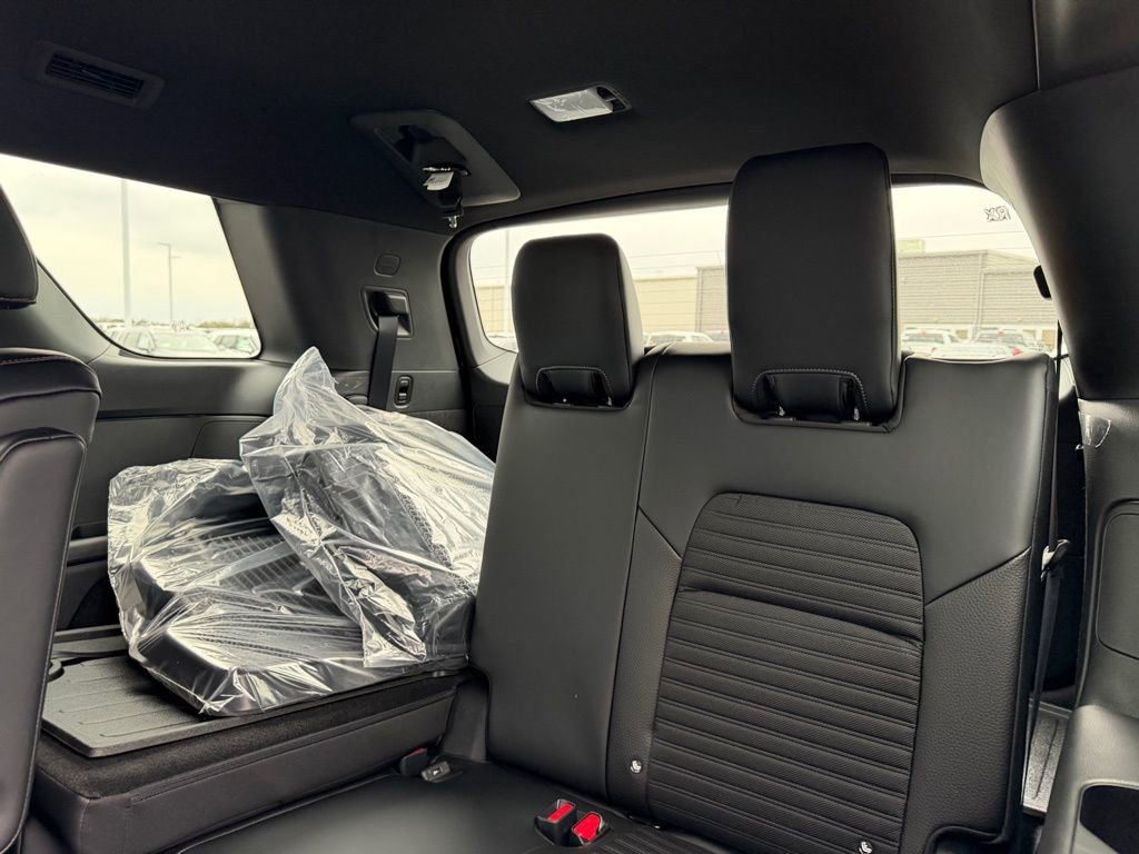 New 2026 Nissan Pathfinder Rock Creek w/ Rock Creek Premium Package image 15