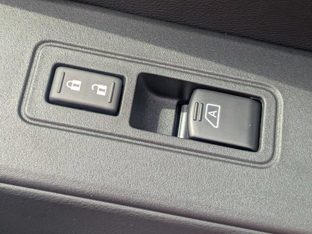 New 2026 Nissan Frontier SV w/ SV Convenience Package RWD image 30
