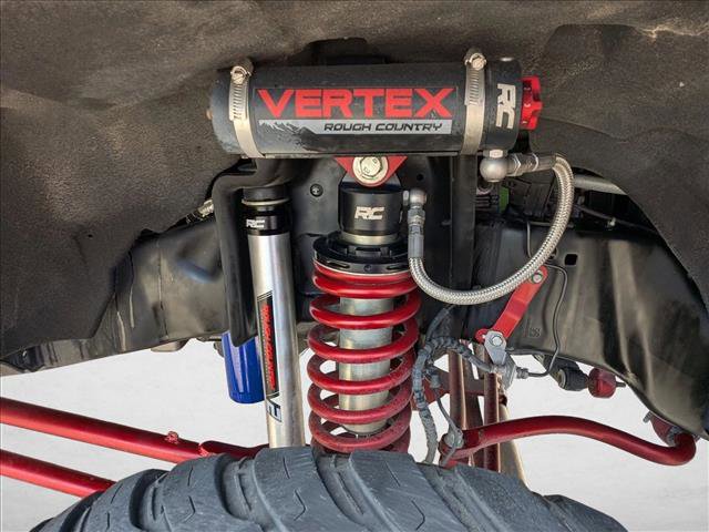 Used 2022 Ford F250 Platinum w/ FX4 Off-Road Package AWD/4WD image 20