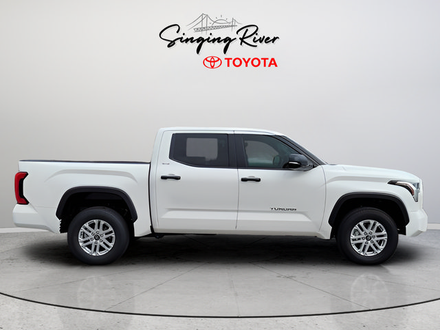 Used 2025 Toyota Tundra SR5 w/ SR5 Convenience Package AWD/4WD image 8