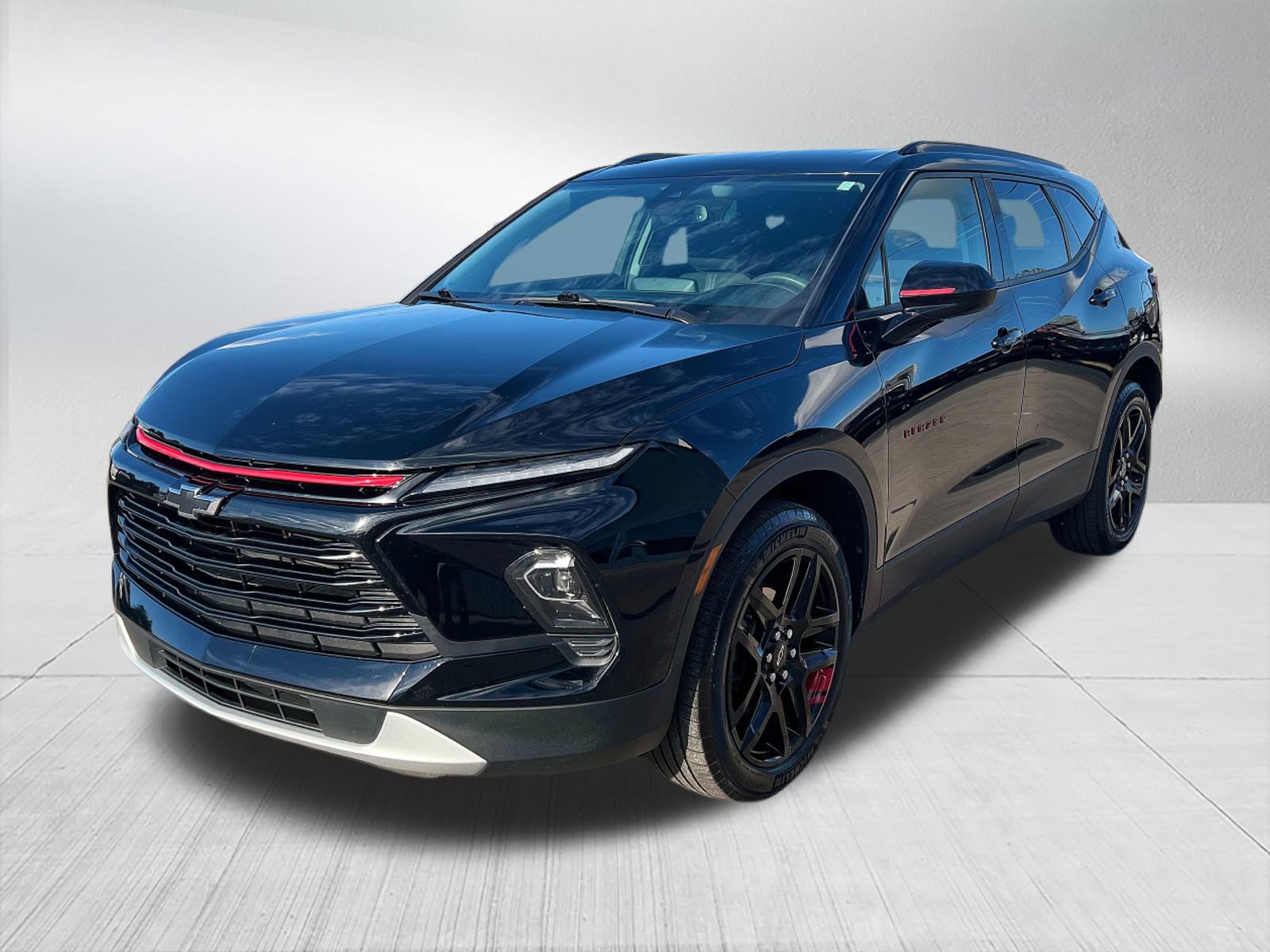 Used 2024 Chevrolet Blazer LT w/ Redline Edition image 9