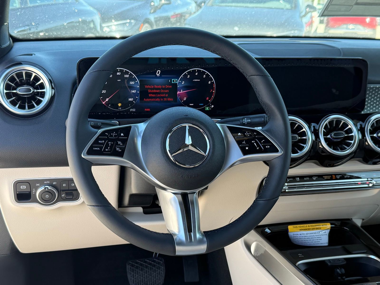 New 2025 Mercedes-Benz GLB 250 image 23