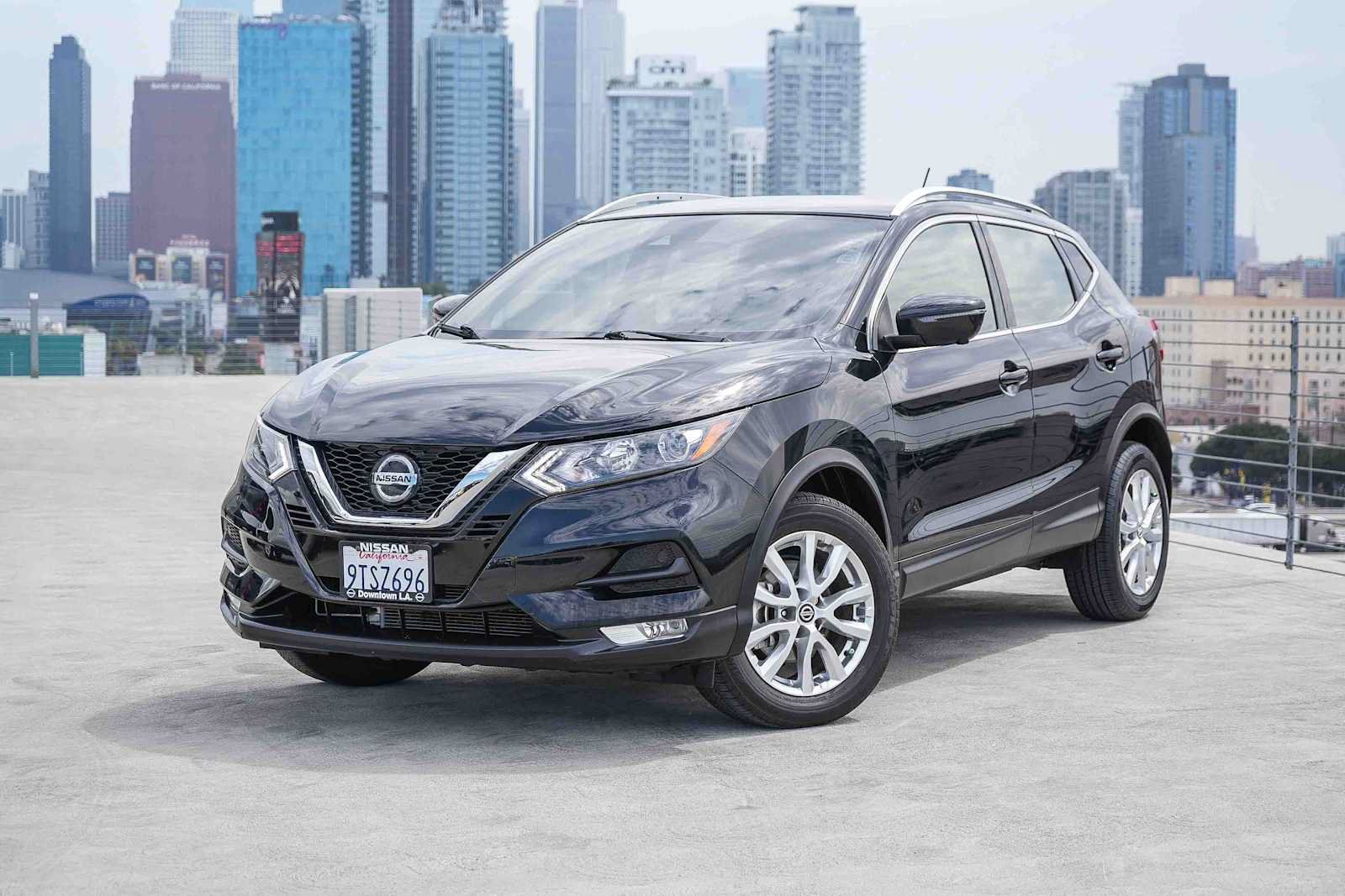 Used 2021 Nissan Rogue Sport SV w/ Technology Package