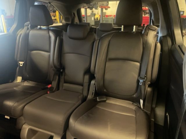 Used 2018 Honda Odyssey Elite image 8