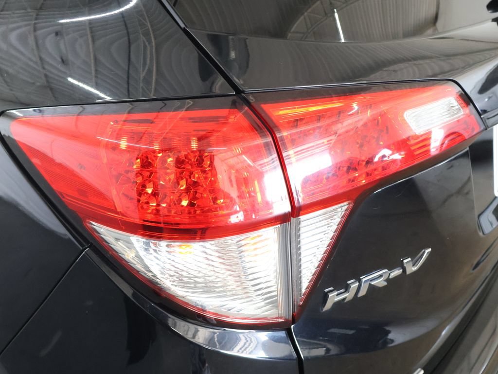 Used 2022 Honda HR-V Sport image 28