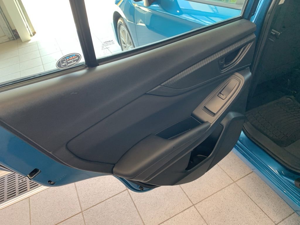 Used 2018 Subaru Impreza 2.0i Premium w/ Eyesight & BSD & Rcta image 11