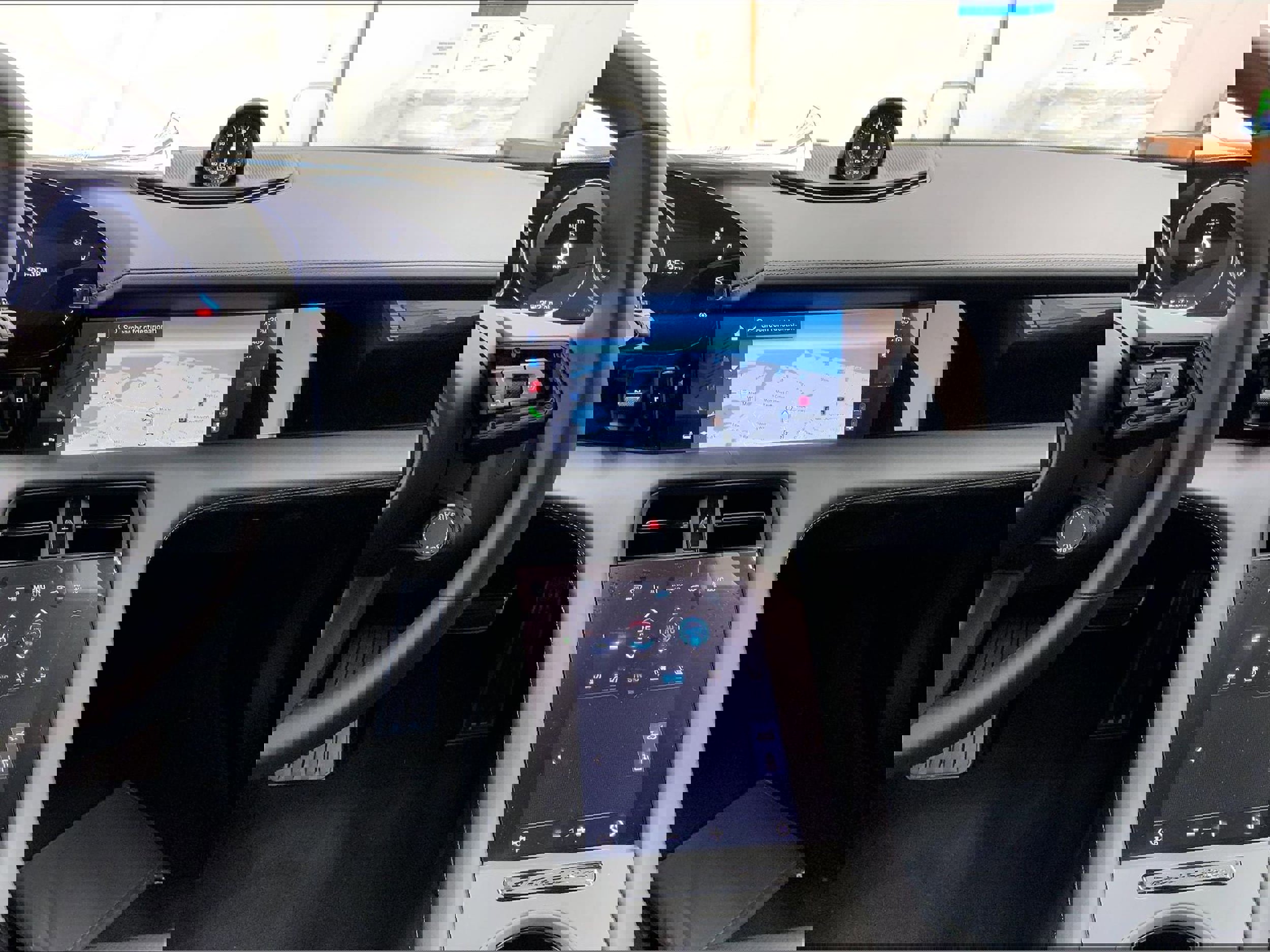 New 2026 Porsche Taycan 4 image 11