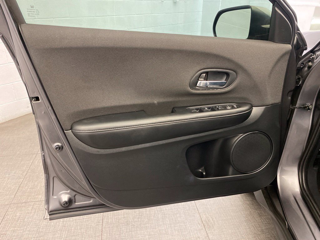 Used 2021 Honda HR-V LX image 20