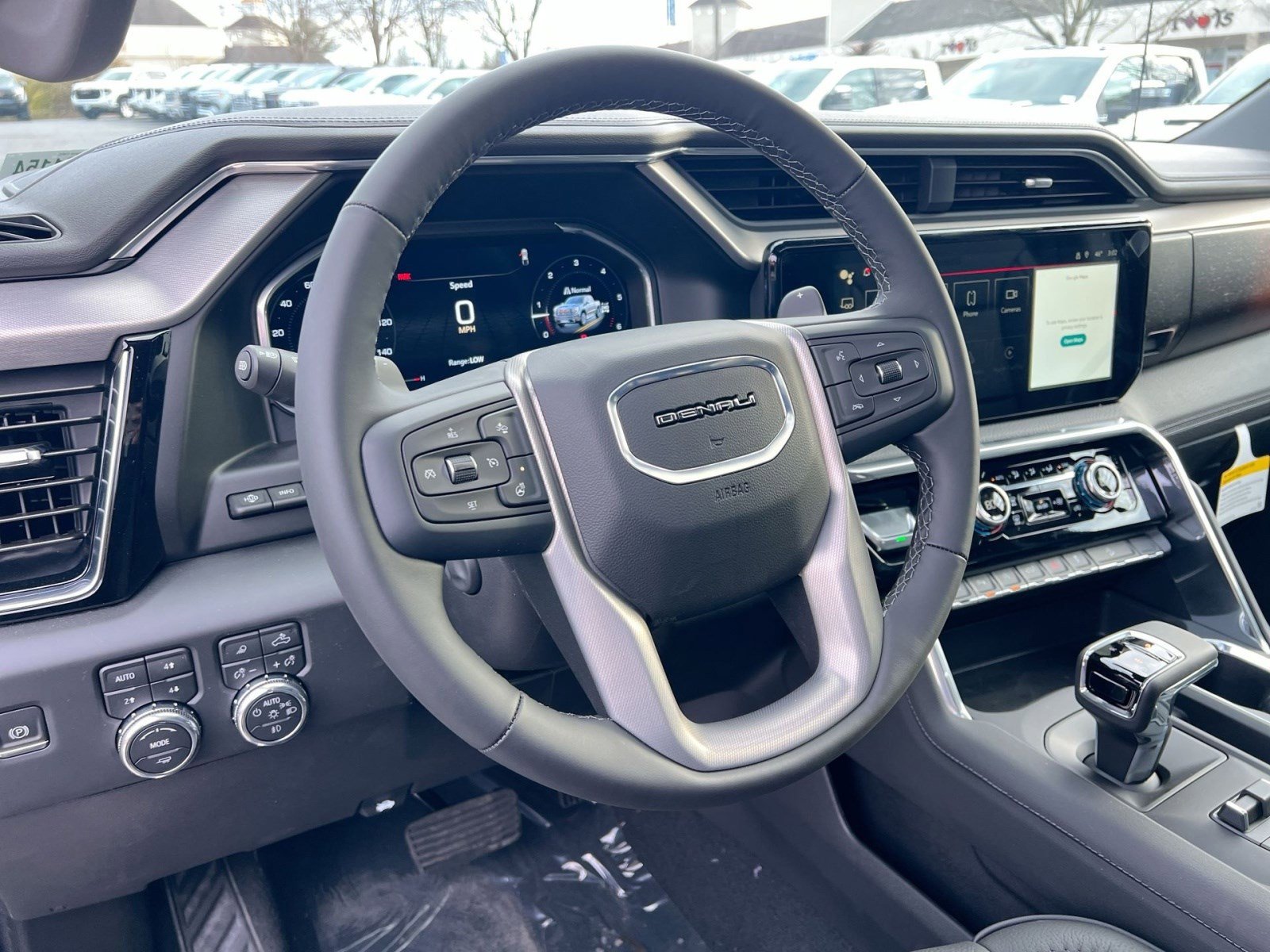 New 2026 GMC Sierra 1500 Denali w/ Denali Reserve Package image 14