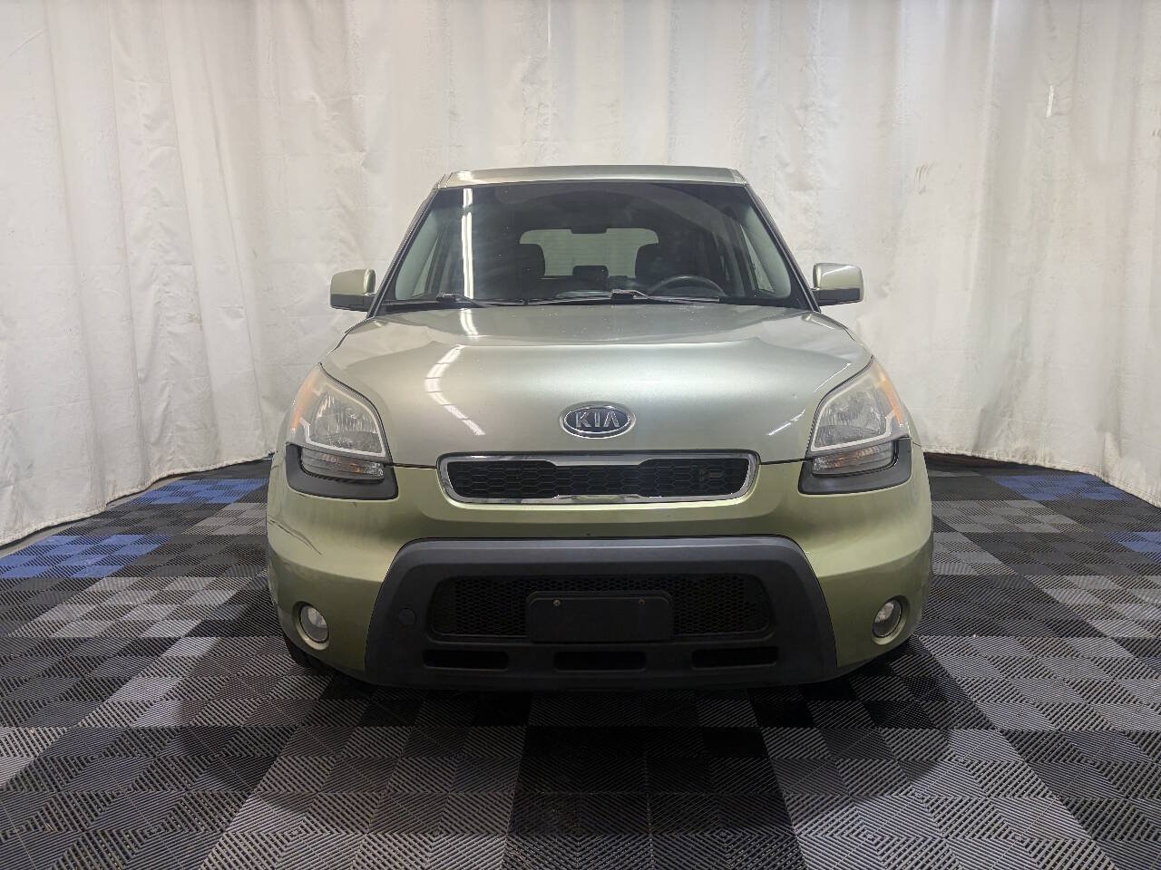 Used 2011 Kia Soul + w/ Audio Pkg FWD image 4