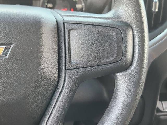 Used 2023 Chevrolet Silverado 1500 Custom AWD/4WD image 28
