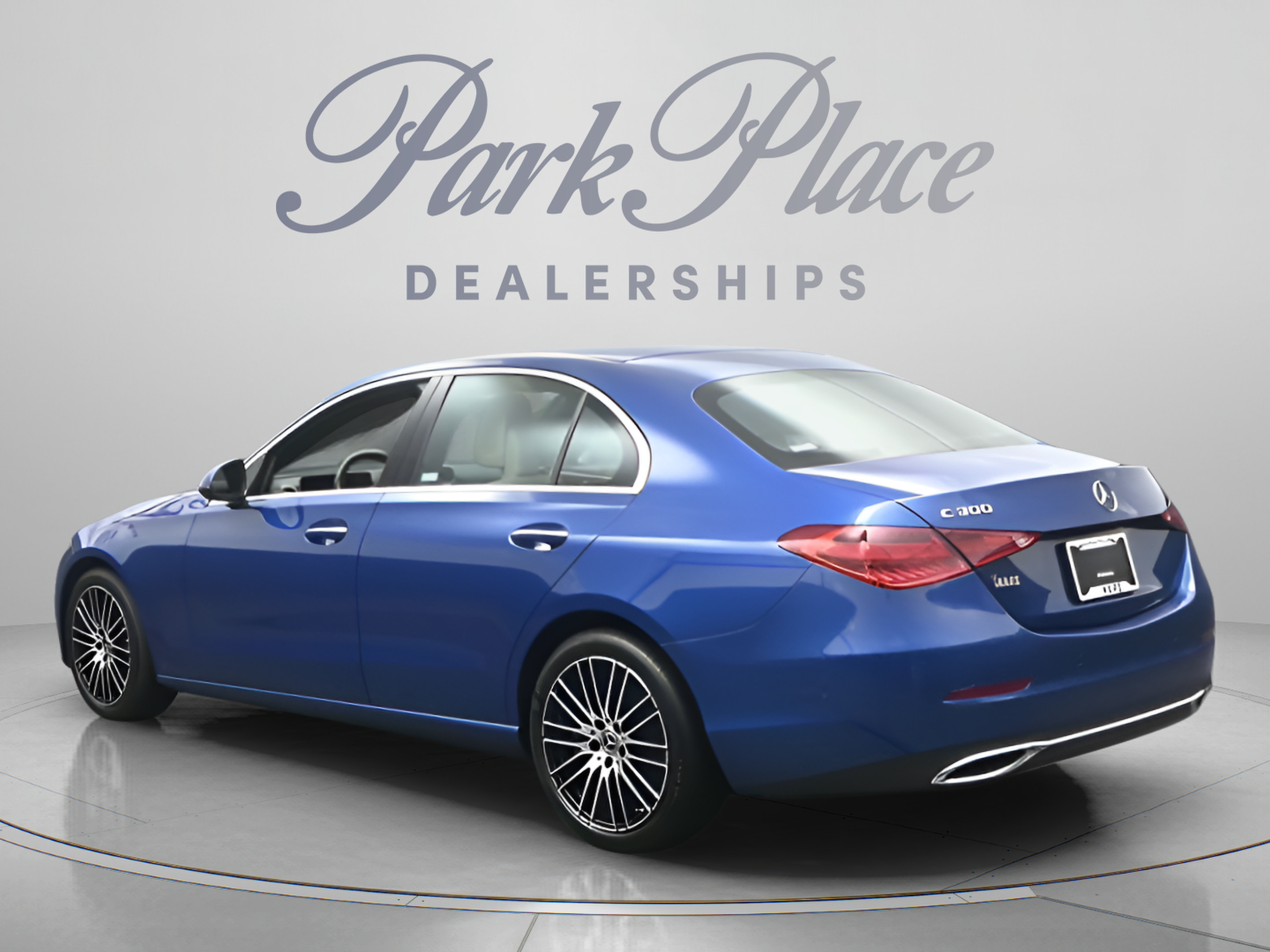 Used 2025 Mercedes-Benz C 300 Sedan image 10