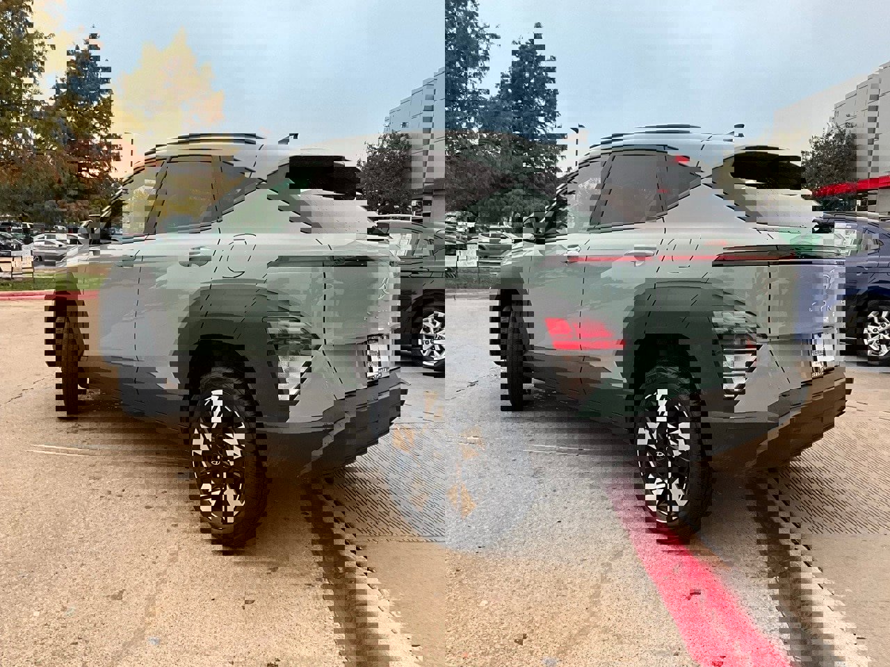 Used 2025 Hyundai Kona SEL image 8