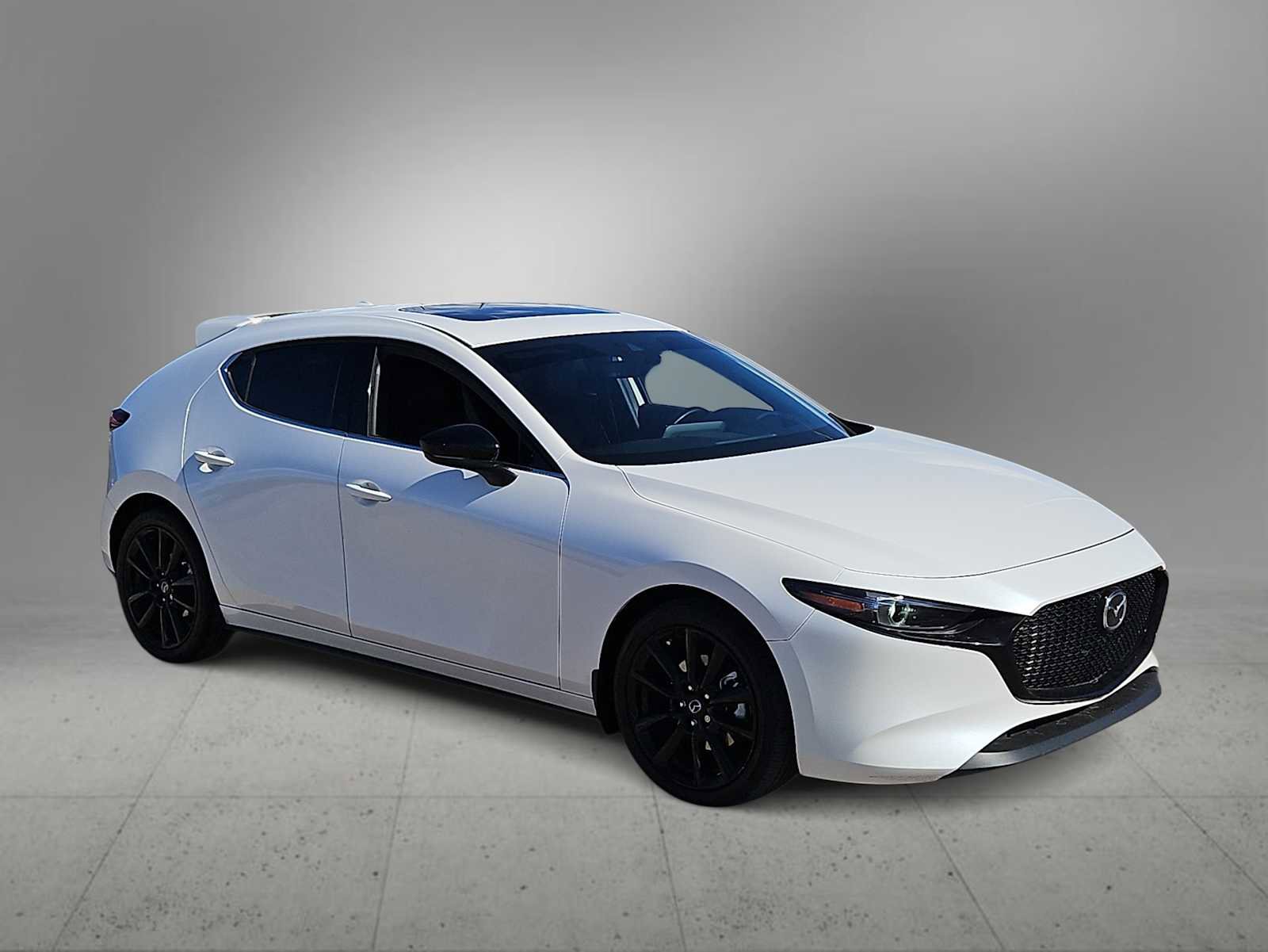 Used 2021 MAZDA MAZDA3 AWD 2.5 Turbo Hatchback image 2