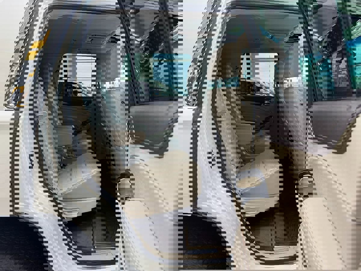 Used 2015 GMC Yukon Denali w/ Touring Package image 44