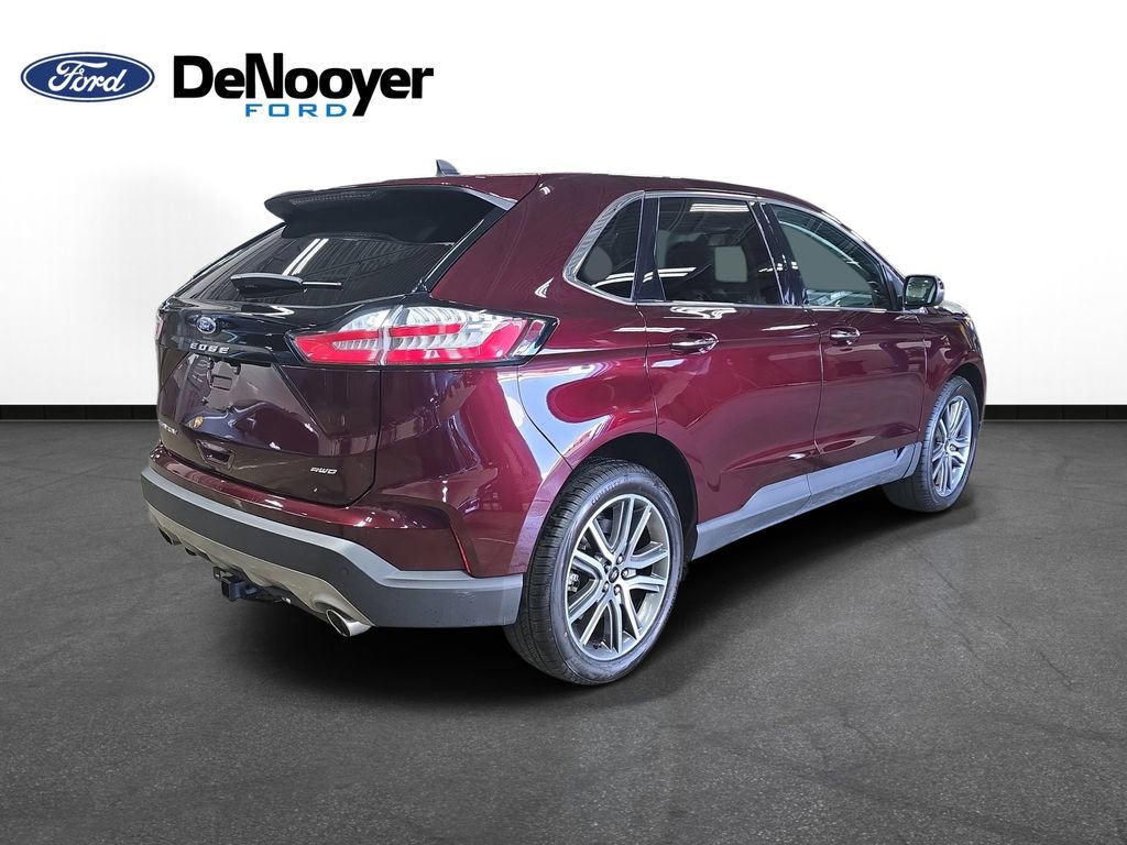 Used 2024 Ford Edge Titanium image 7