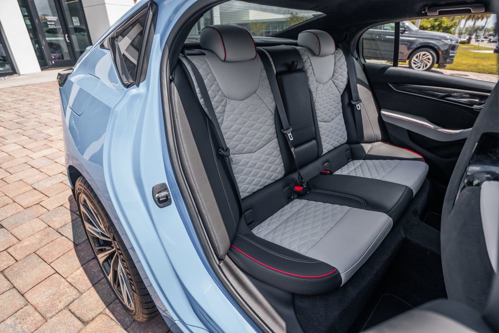 Used 2023 Cadillac CT5 V Blackwing w/ Parking Package image 40