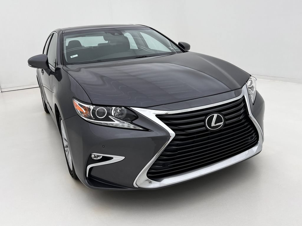 Used 2017 Lexus ES 350 w/ Premium Package FWD image 3