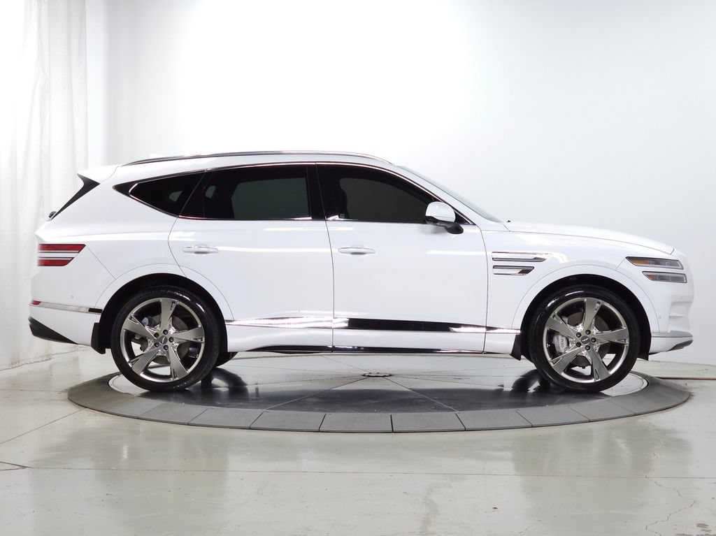 Used 2024 Genesis GV80 2.5T w/ Prestige Package AWD/4WD image 13