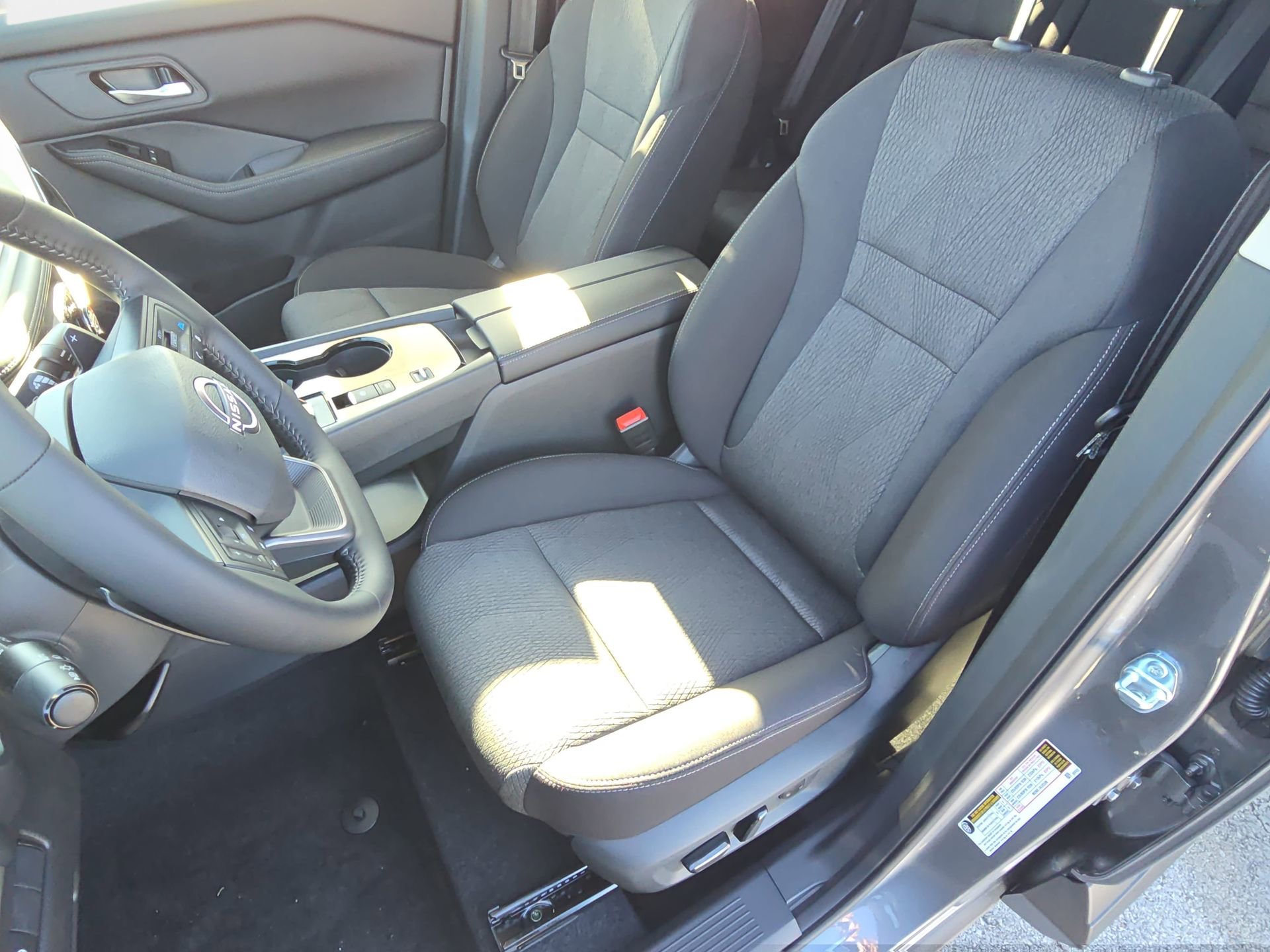 New 2026 Nissan Rogue SV w/ Cold Weather Package FWD image 15