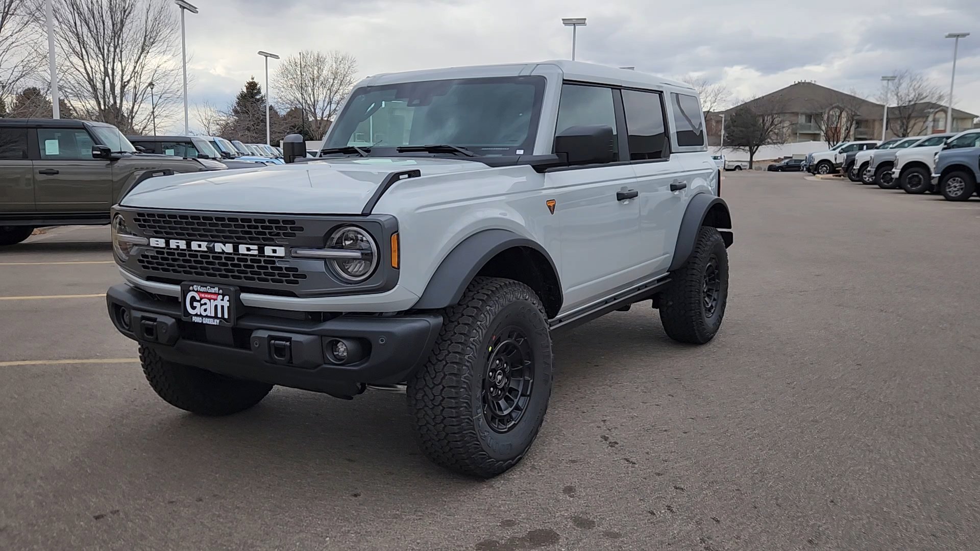 New 2026 Ford Bronco Badlands image 2