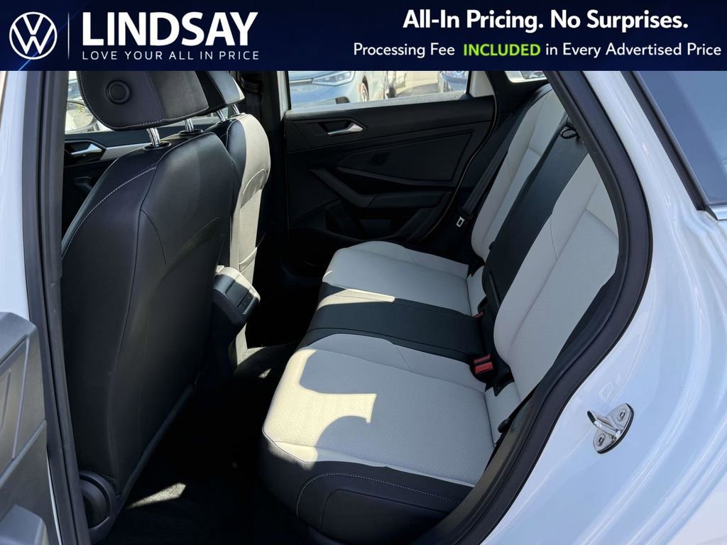 Used 2019 Volkswagen Jetta R-Line image 14