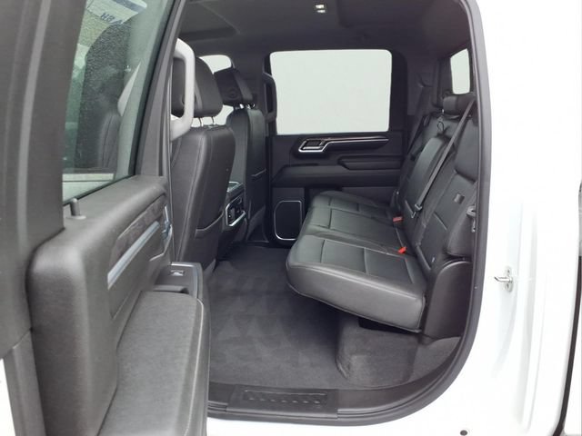 Used 2025 Chevrolet Silverado 3500 LTZ w/ LTZ Premium Package AWD/4WD image 11