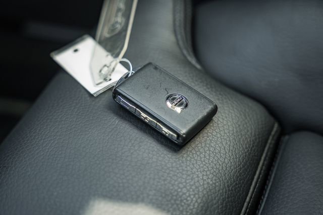 Certified 2023 Volvo S60 B5 Ultimate image 43