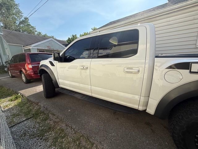 Used 2018 Ford F150 Raptor w/ Equipment Group 802A Luxury AWD/4WD image 17