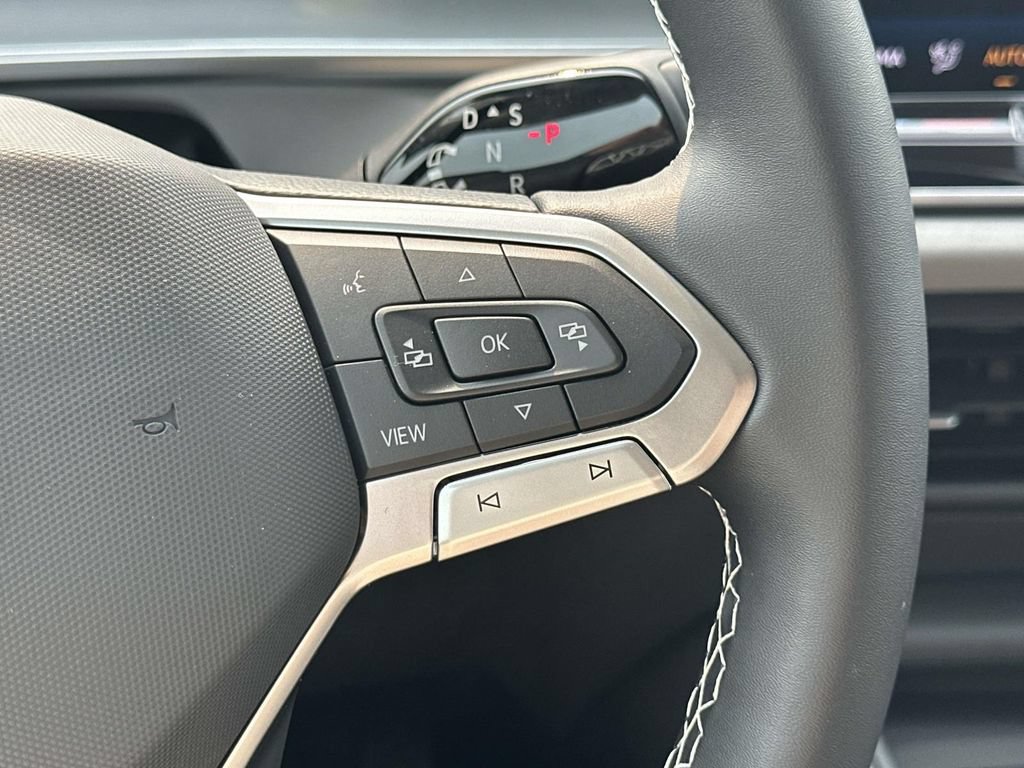 New 2026 Volkswagen Tiguan SE AWD/4WD image 16