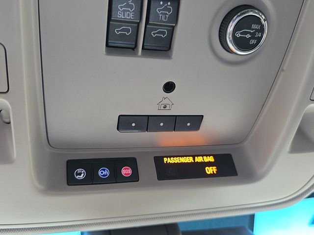 Used 2017 Cadillac Escalade Luxury AWD/4WD image 26