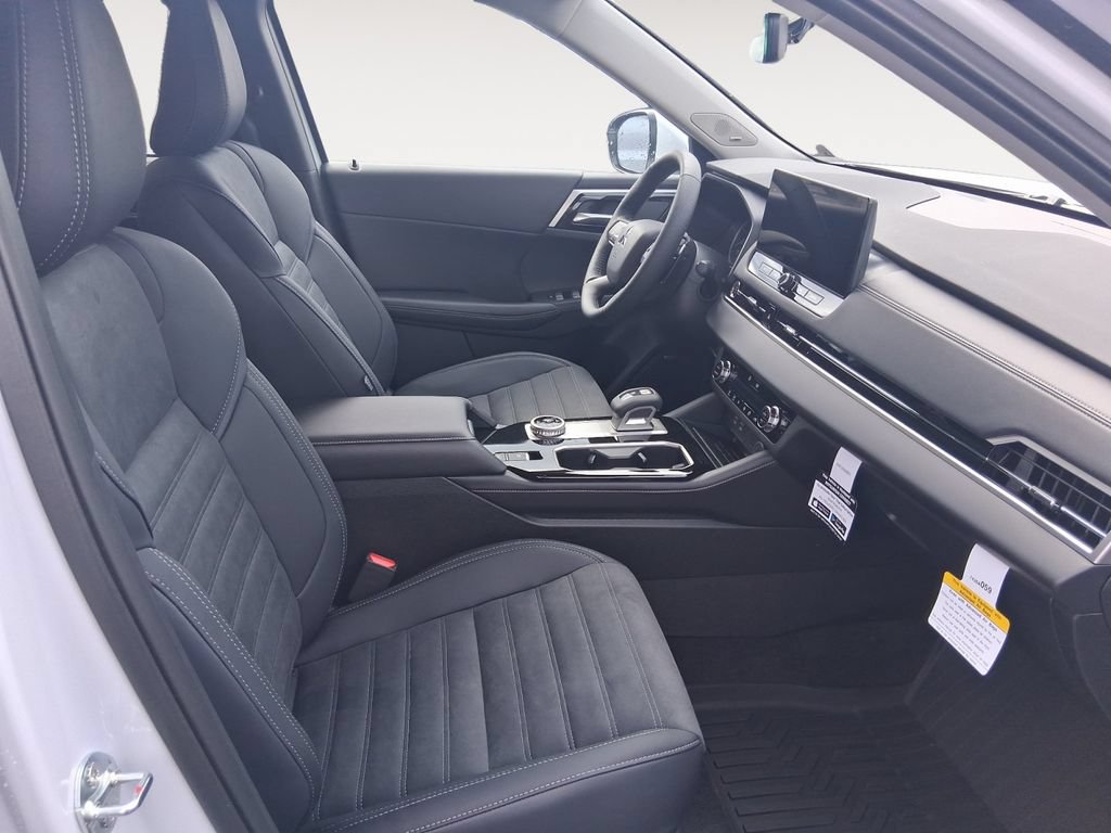 New 2026 Mitsubishi Outlander SE AWD/4WD image 15