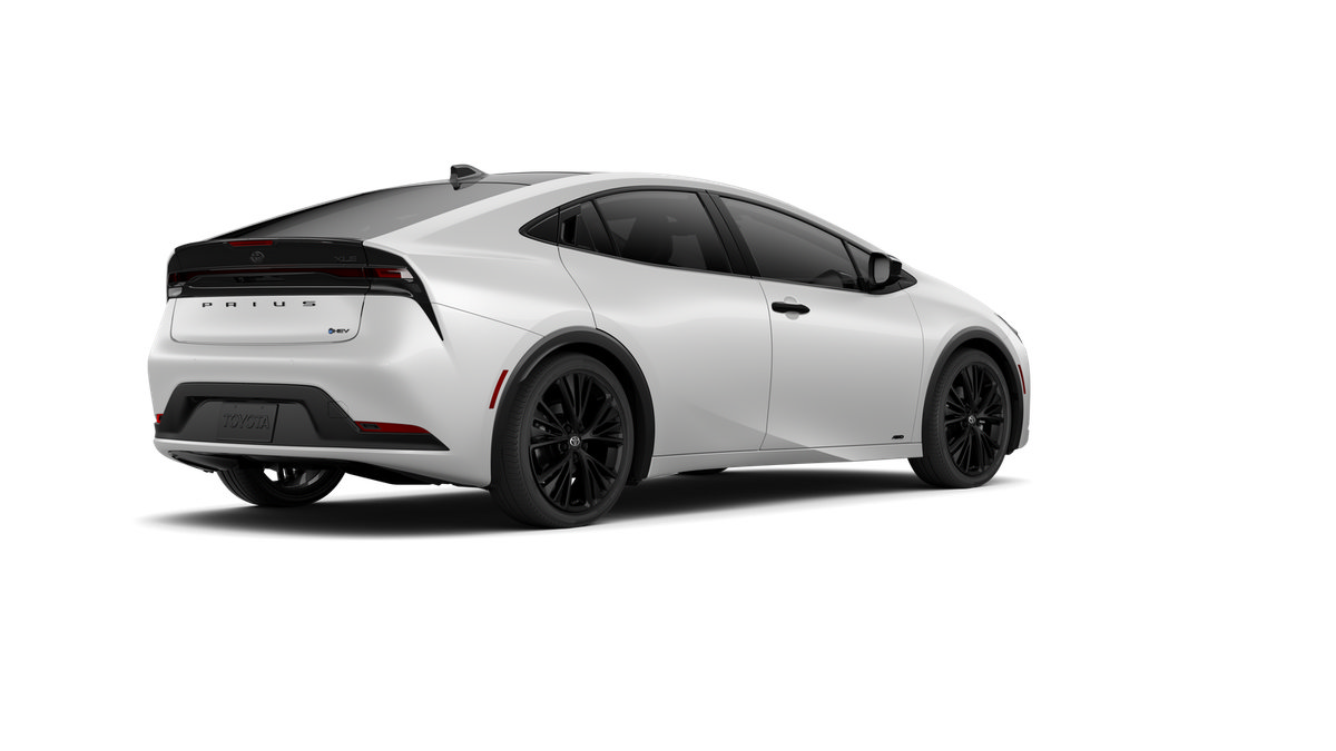New 2027 Toyota Prius AWD image 12